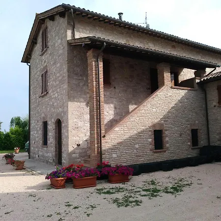 Alloggio per agriturismo Il Sagrato Di *