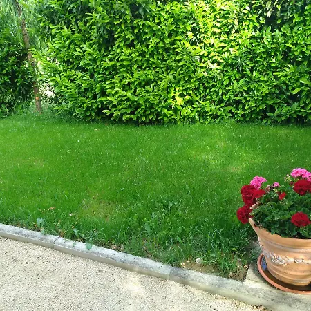 Alloggio per agriturismo Il Sagrato Di *