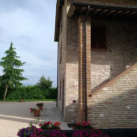 Alloggio per agriturismo Il Sagrato Di *